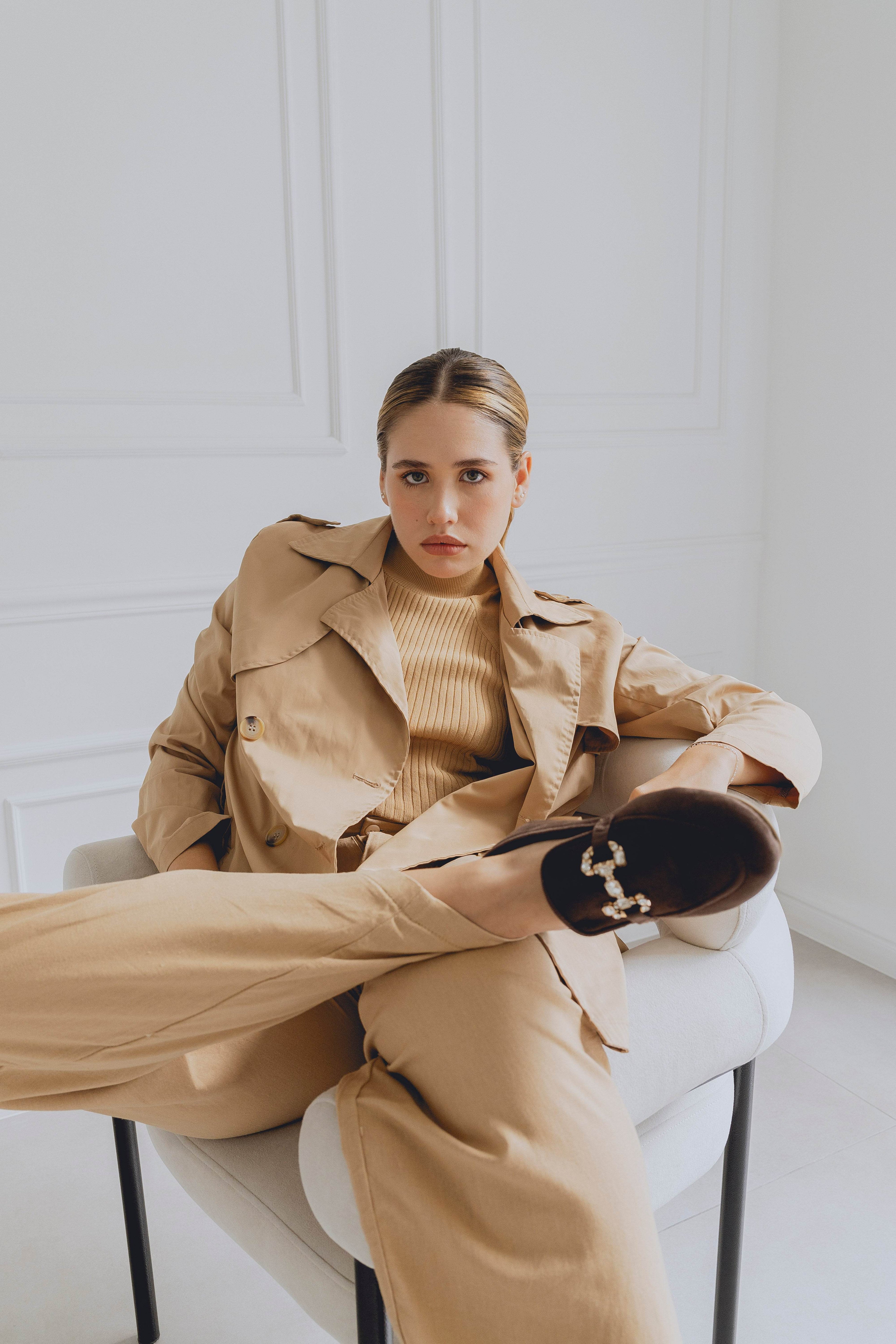 Luxury Velvet Loafers - Mocha - Emilia Merz