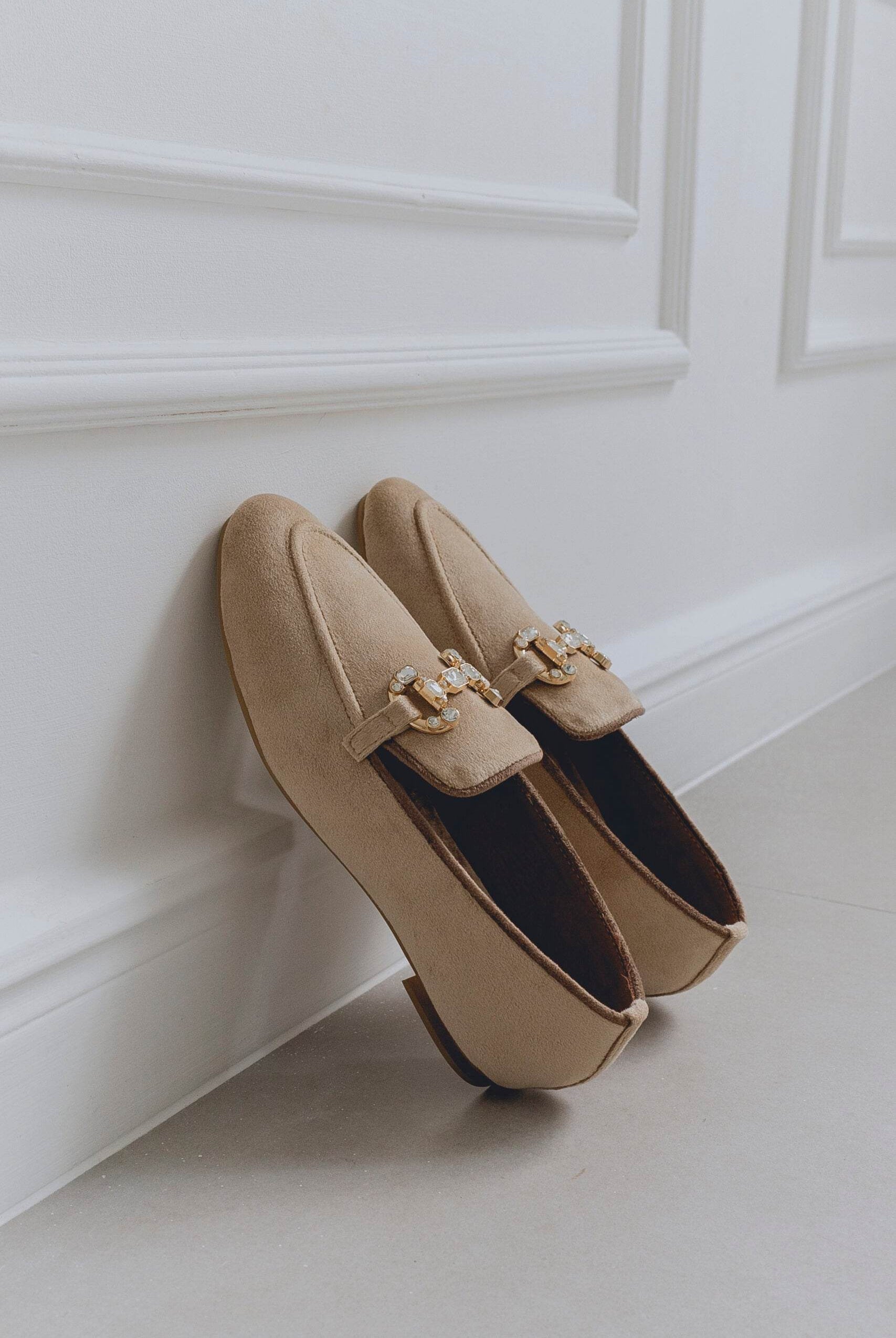 Luxury Velvet Loafers - Champagne - Emilia Merz