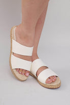 Bali Mules - Croco Off-White - Emilia Merz