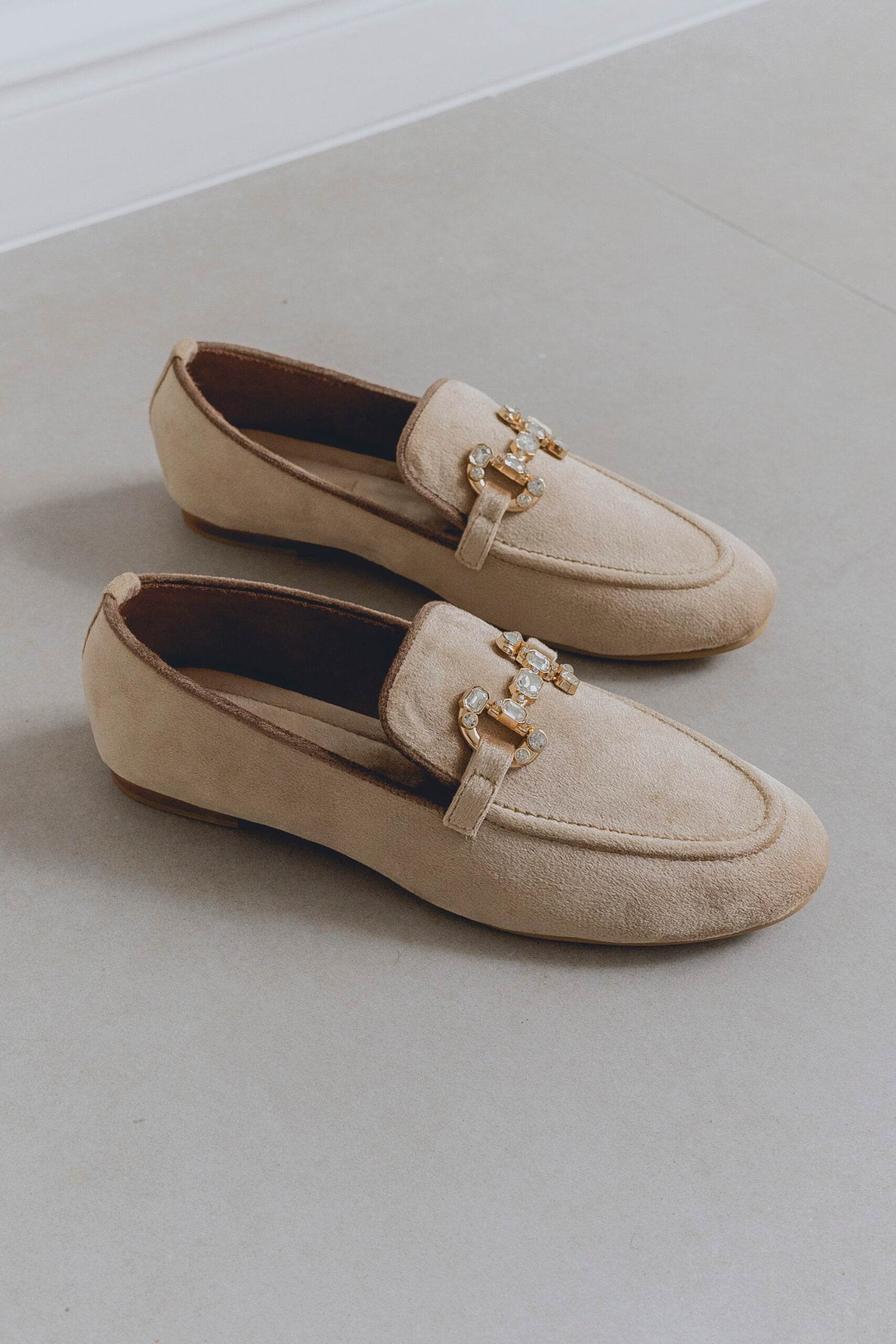 Luxury Velvet Loafers - Champagne - Emilia Merz