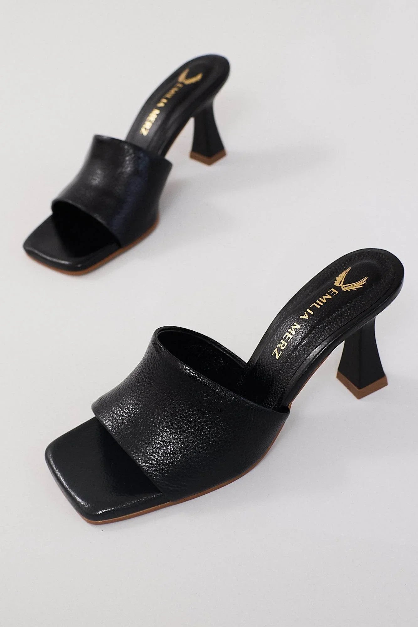 L.A. Heels - Black - Emilia Merz